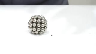 Magnet Satisfaction 105% - Magnetic Balls Vs Egg
