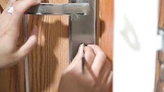 5 Ways to Open a Lock 