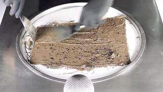 ASMR - OREO Ice Cream Rolls | how to make mini Sandwich Cookies to Chocolate Ice Cream - fast Recipe