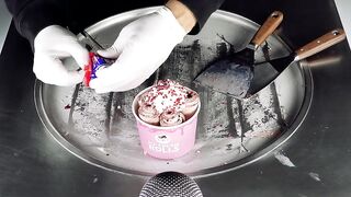 OREO Red Velvet Ice Cream Rolls | rolled fried Ice Cream with Cake Cookie - ASMR / Sandwich Cookies