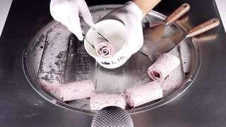 ASMR - Strawberry & Kinder bueno Ice Cream Rolls | oddly satisfying tapping Relaxation - Chocolate