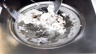 ASMR - oddly satisfying Ice Cream Rolls | fast aggressive tapping scratching & eating Spekulatius 4k