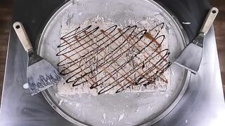 Delicious Ice Cream Rolls with Hershey's Cookies'n Creme - how to make Chocolate Ice Cream - ASMR