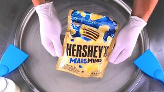 Hershey's Ice Cream Rolls | how to make Hersheys Mais Minis Waffles & Chocolate to Rolled Ice Cream
