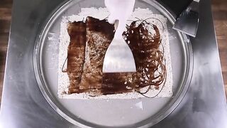 Hershey's Ice Cream Rolls | how to make Hersheys Mais Minis Waffles & Chocolate to Rolled Ice Cream