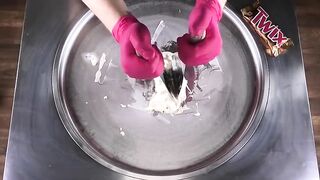 TWIX Yogurt Ice Cream Rolls | how to make TWIX Chocolate Bar and Yogurt rolled Ice Cream | ASMR Food