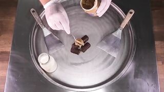 MAGNUM Ice Cream Rolls | Ice Cream with Magnum Double Peanut Butter Chocolate Bar | Satisfying ASMR