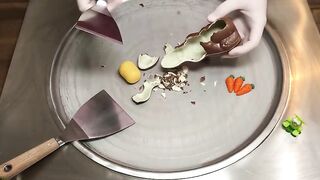Bunny kinder Surprise Eggs - Ice Cream Rolls (Easter) Opening, how to make chocolate Ice Cream