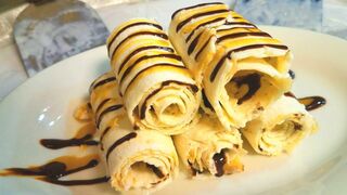 Ice Cream Rolls | Apple Pie / sweet Baklava - Fried Thailand roll ice cream rolled by Arctic Rolls