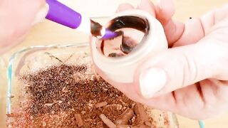 Strawberry vs Chocolate Mixing Makeup Eyeshadow Into Slime! Special Series Satisfying Slime Video