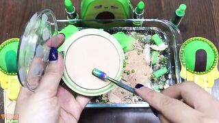 Mixing Green Makeup and Eyeshadow into Slime ASMR! Satisfying Slime Video #631