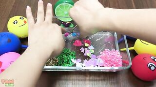 MIXING MAKEUP AND GLITTER INTO CLEAR SLIME ! RELAXING SLIME WITH FUNNY BALLOONS | TOM SLIME