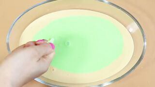 Making Green Rainbow Slime with Pipin g Bags! Most Satisfying Slime Video★ASMR★#ASMR#PipingBags