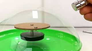 Floating Free Energy Motor in a Bubble | Magnetic Games