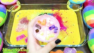 Making Slime with APPLE BOTTLE ! Mixing Random Things into Slime !! Satisfying Slime #389