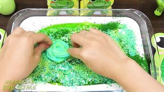 GREEN FROG Slime | Mixing Random Things into GLOSSY Slime | Satisfying Slime, ASMR Slime #840