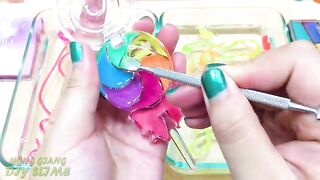 PINK vs RAINBOW | Mixing Makeup Eyeshadow into Clear Slime | Relaxing Slime Videos #781