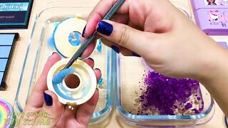 PURPLE vs BLUE ! Mixing Makeup Eyeshadow into Clear Slime! Special Series #102 Satisfying Slime Vide