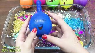 Mixing Makeup and Glitter into Clear Slime !! SlimeSmoothie Relaxing Slime with Funny Balloons