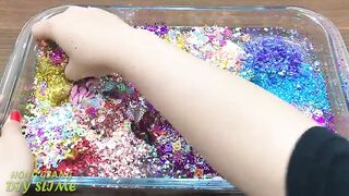 Mixing Makeup and Glitter into Clear Slime !! SlimeSmoothie Relaxing Slime with Funny Balloons