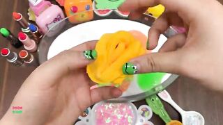 MIXING RANDOM THINGS INTO GLOSSY SLIME || SLIME SMOOTHIE || RELAXING SLIME VIDEOS