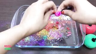 Mixing Cute Lipstick And Glitter Into Clear Slime !!