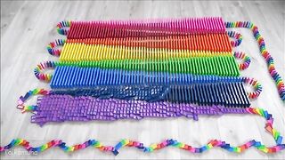 AMAZING Rainbow Dominoes! | Satisfying Domino Screen Link