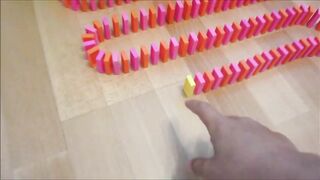 Old Domino Wall Record - 6,400 Dominoes